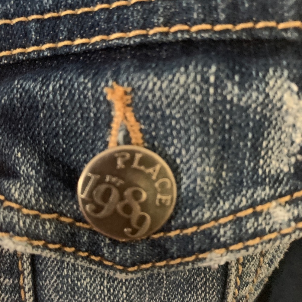 Children place jean jacket🐰 - Picture 4 of 4